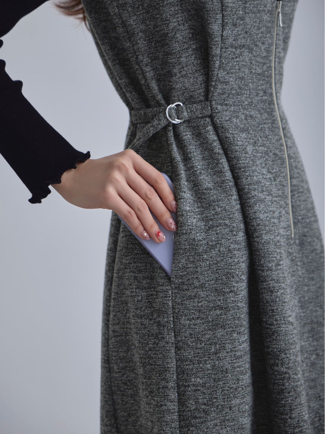 リニースタイルネップツイードジャンパースカート：ネイビー│胸が