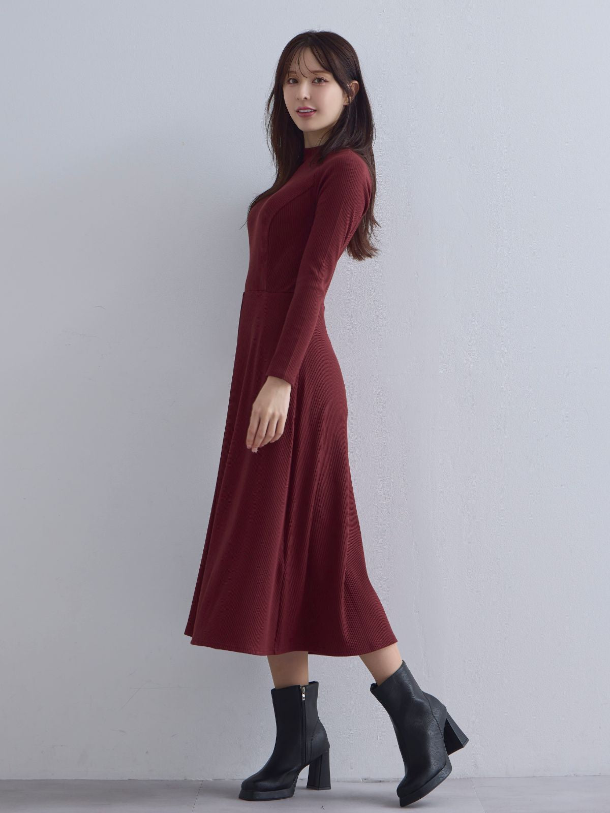 [10/23 22:00発売 期間限定 300円OFF]キーネックリブカットワンピース：ボルドー[102サイズ対応]