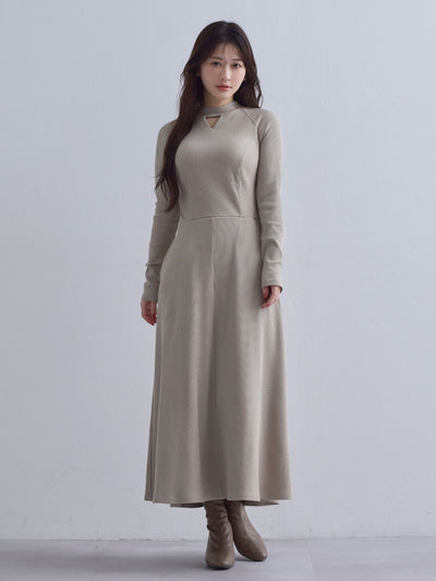 [10/23 22:00発売 期間限定 300円OFF]キーネックリブカットワンピース：サンドベージュ[102サイズ対応]
