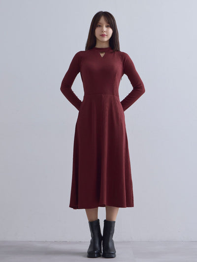 [10/23 22:00発売 期間限定 300円OFF]キーネックリブカットワンピース：ブラック[102サイズ対応]