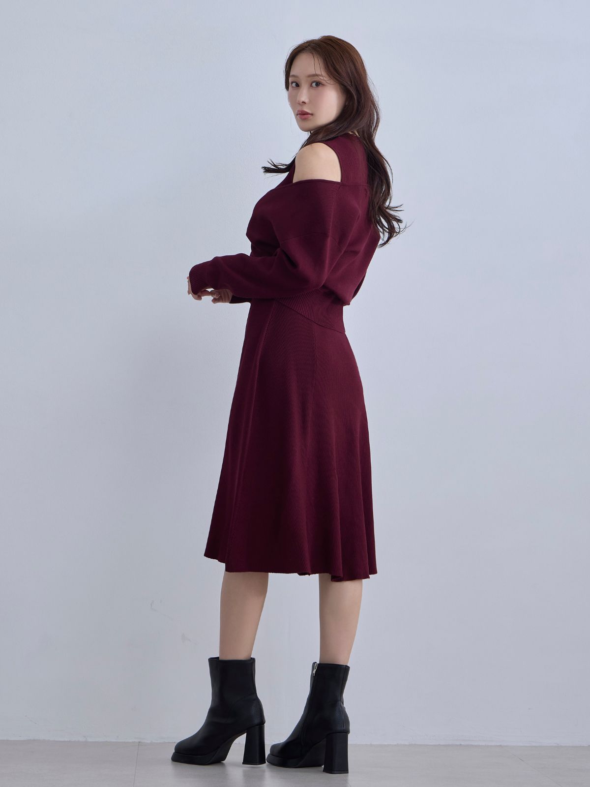アンサンブルパネルニットワンピース：ボルドー│胸が大きな女性のため
