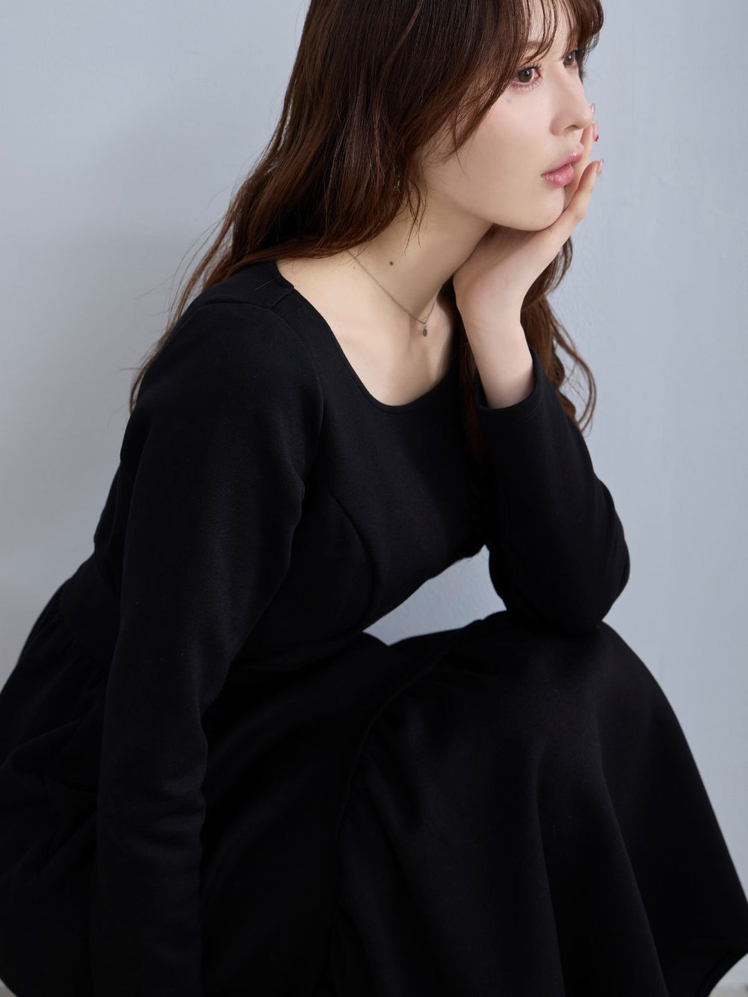 over E 裏起毛プルオーバーティアードワンピース：エクリュ 裏起毛プル