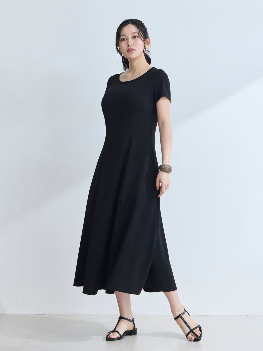 overE 自然にくびれるエンボスTシャツフレアワンピース　サイズ96 C0164_19_1080x.jpg?v=1777630282
