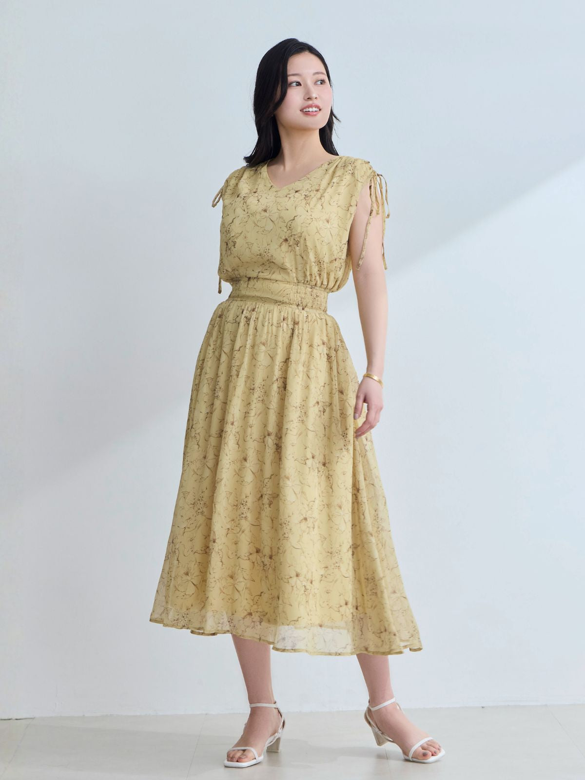 overE　楊柳シフォンショルダーリボンワンピース　イエロー　102 楊柳シフォンショルダーリボンワンピース：イエロー│胸が大きな女性の