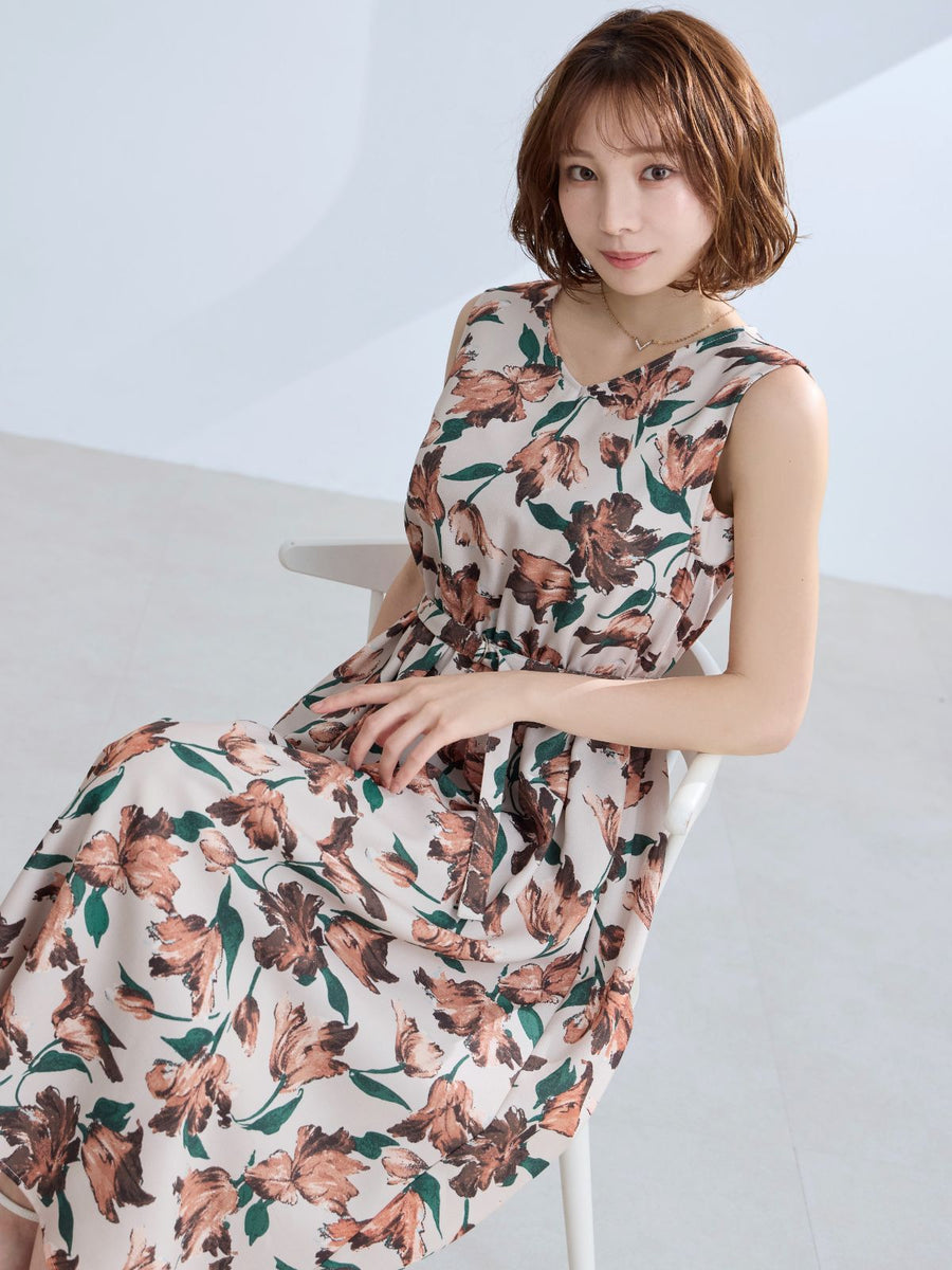 [8/13 22:00発売 期間限定 1000円OFF]レトロフラワーワンピース：コーラル[入荷次第発送]