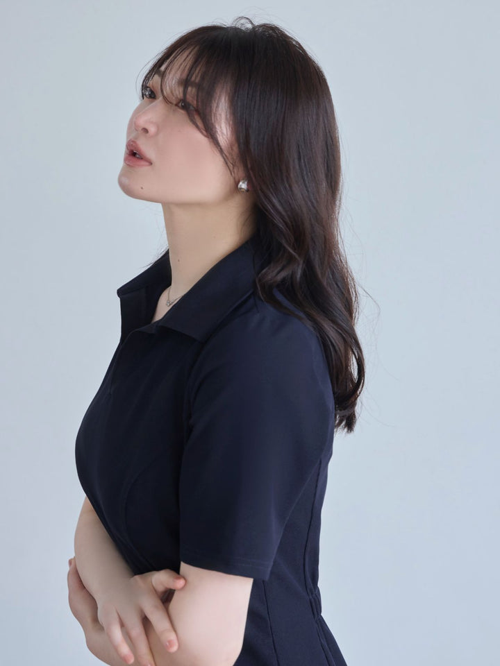 セミタイトサマーポロワンピース：ダークネイビー│胸が大きな女性の