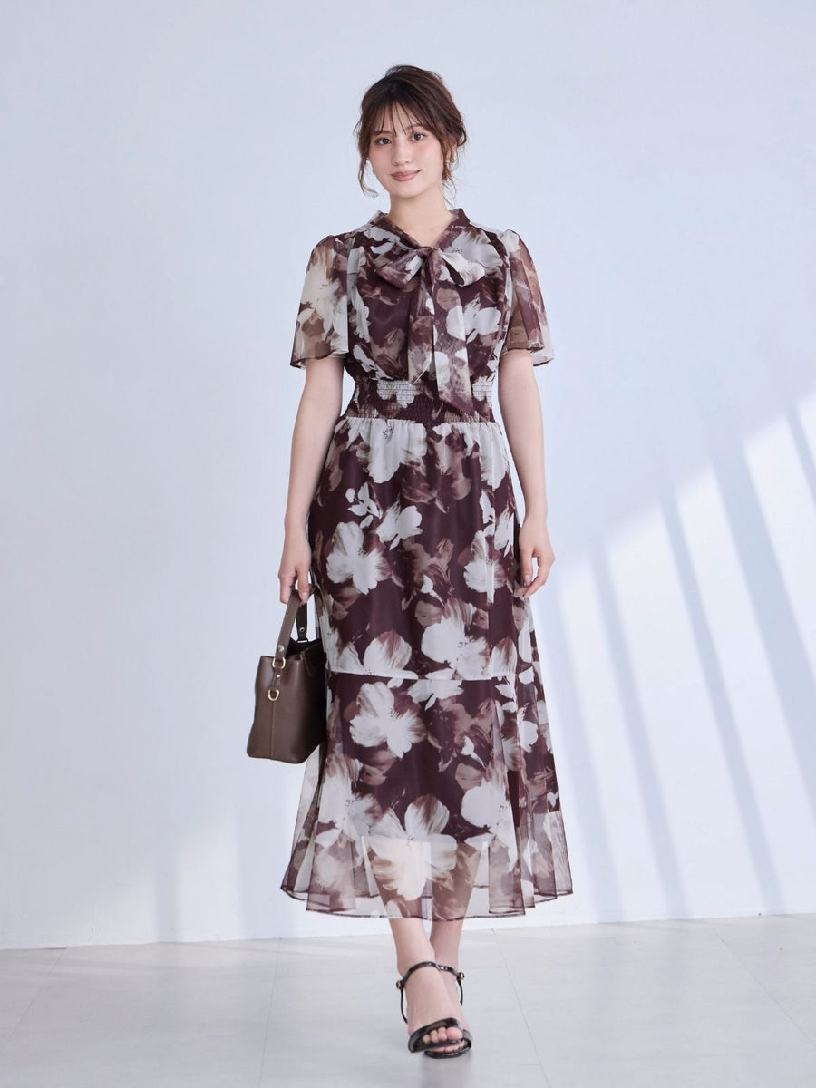[7/2 22:00発売 期間限定 1500円OFF]ボウタイシアーフラワーワンピース：ブラウン[入荷次第発送]