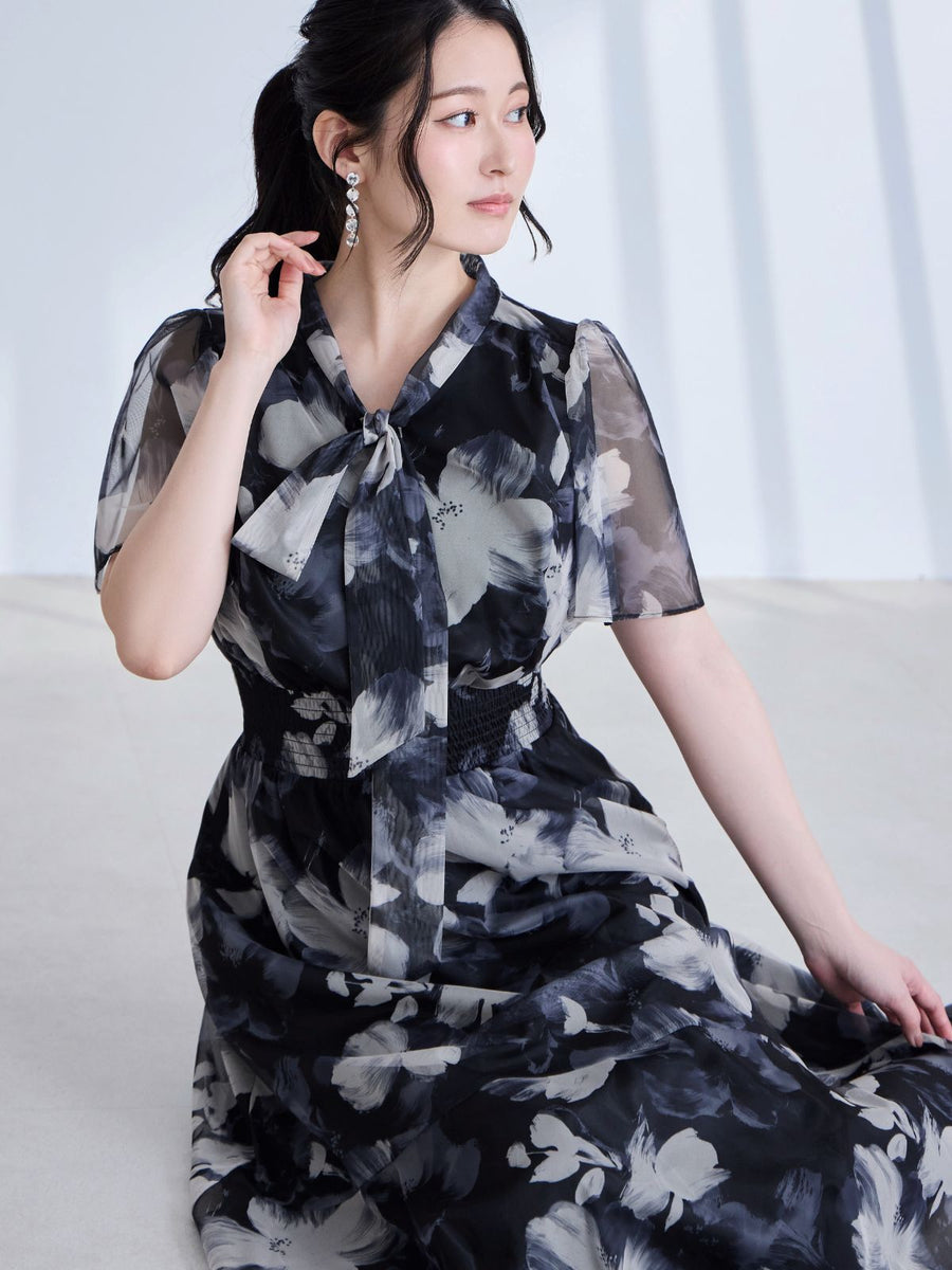[7/2 22:00発売 期間限定 1500円OFF]ボウタイシアーフラワーワンピース：ブラック[入荷次第発送]