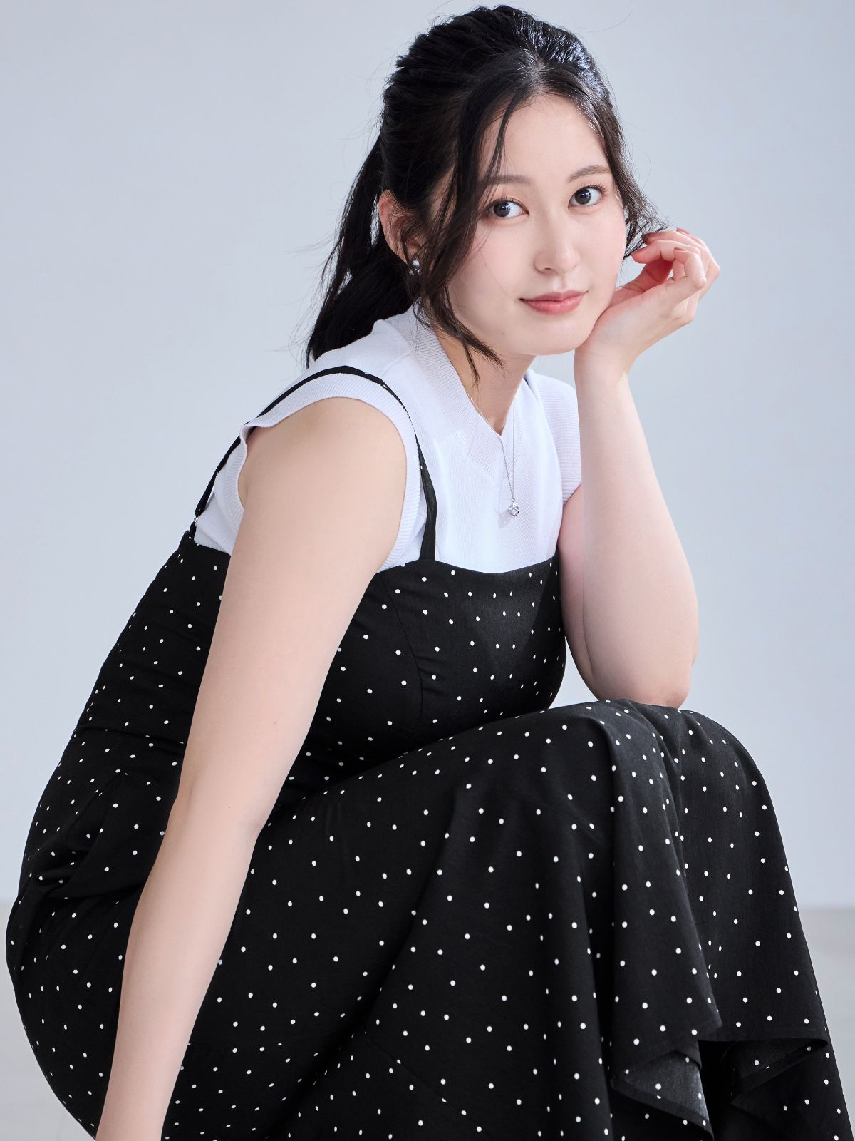 マーメイドキャミワンピース：ブラックドット│胸が大きな女性のための