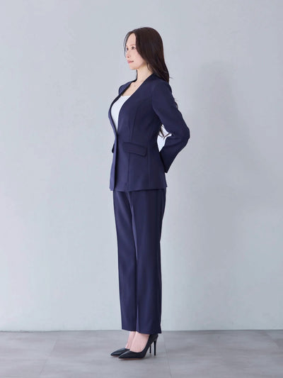 [10/16 22:00発売 期間限定 500円OFF]ノーカラーハイストレッチジョーゼットジャケット 25AW：ブラック[102サイズ対応]