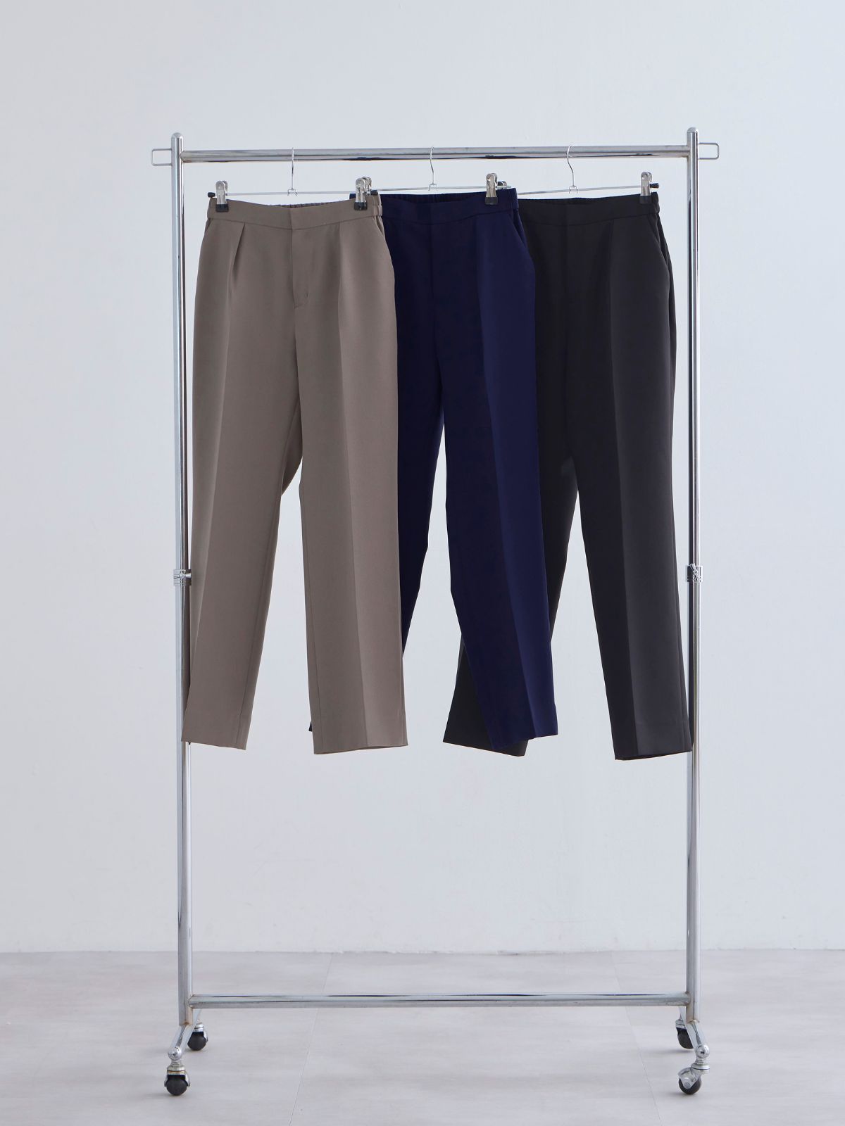 [10/16 22:00再販 期間限定 300円OFF]ハイストレッチジョーゼットパンツ 25AW：ネイビー
