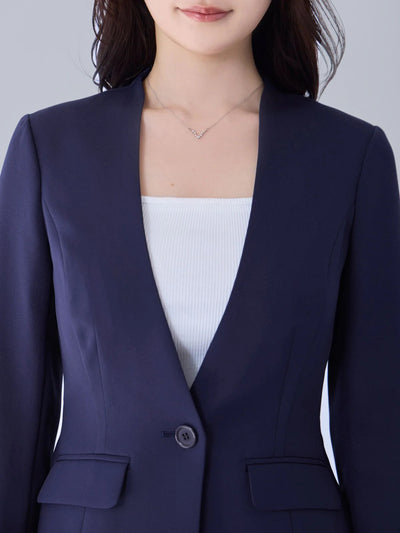 [10/16 22:00発売 期間限定 500円OFF]ノーカラーハイストレッチジョーゼットジャケット 25AW：ブラック[102サイズ対応]