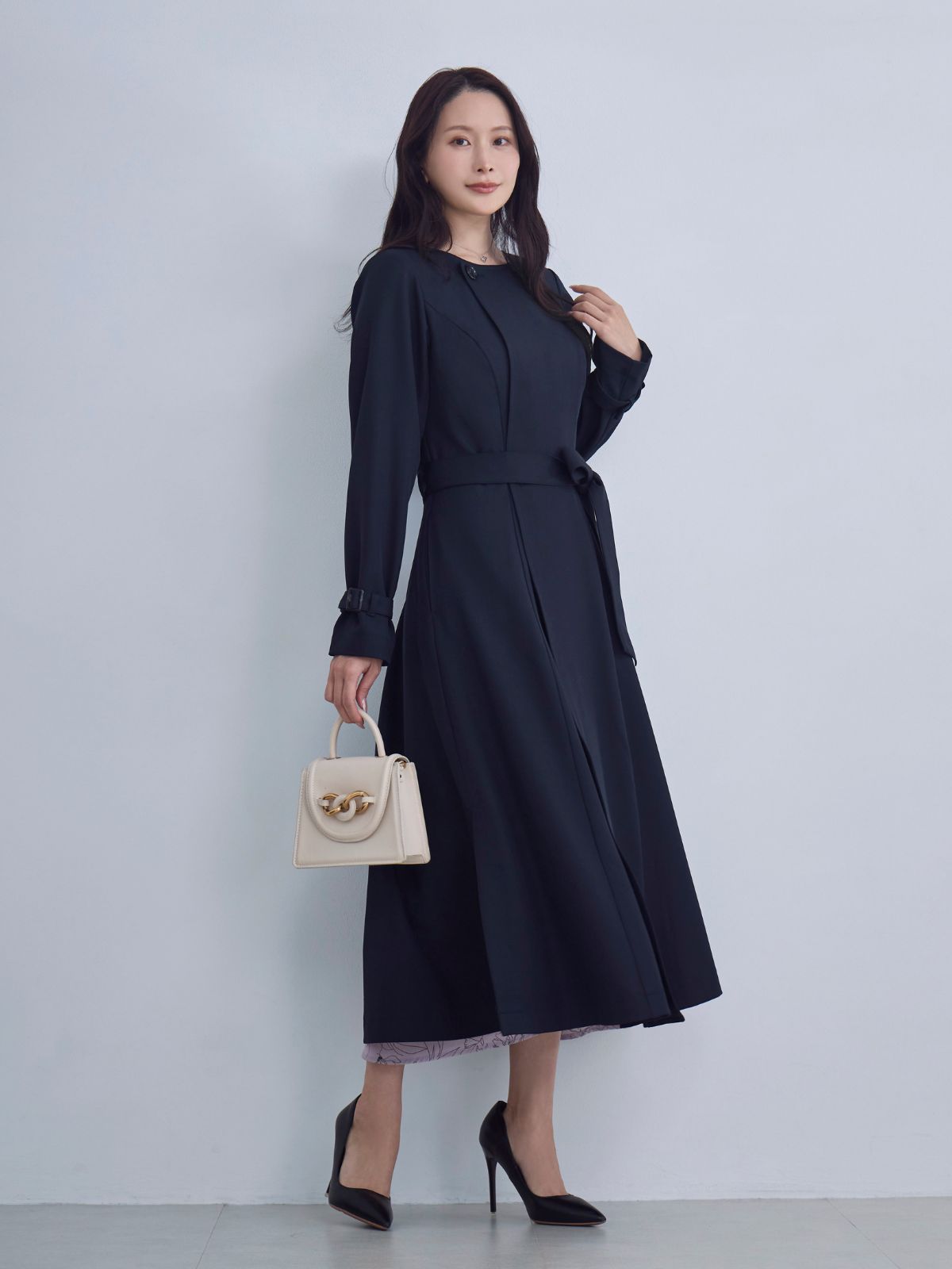2wayノーカラートレンチコート26SS：ネイビー│胸が大きな女性のための