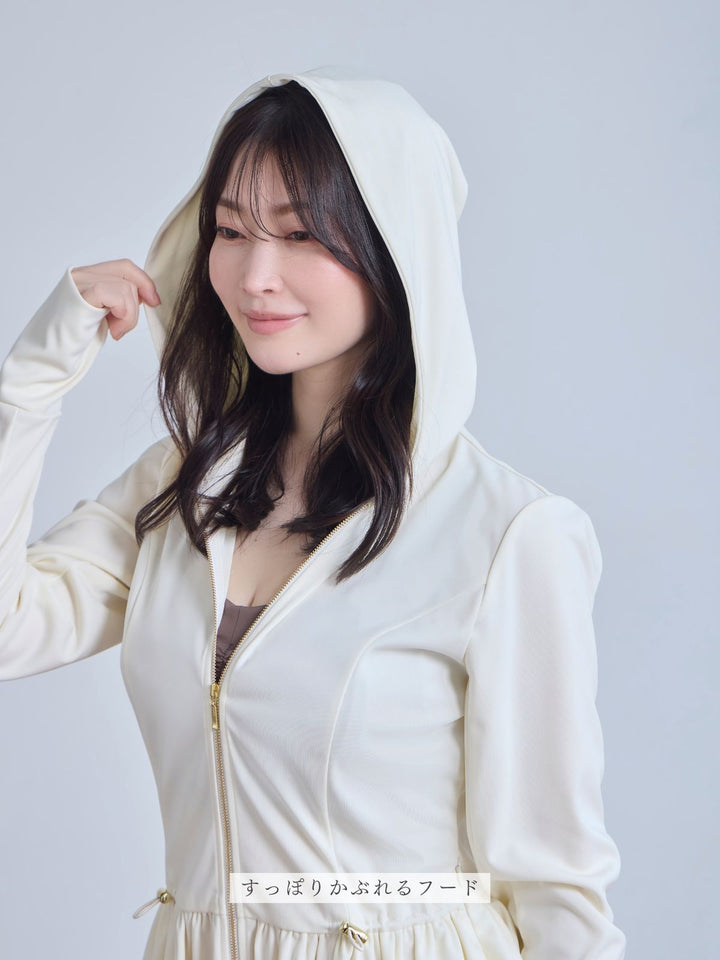 高機能ぺプラムラッシュガードパーカー：アイボリー│胸が大きな女性の