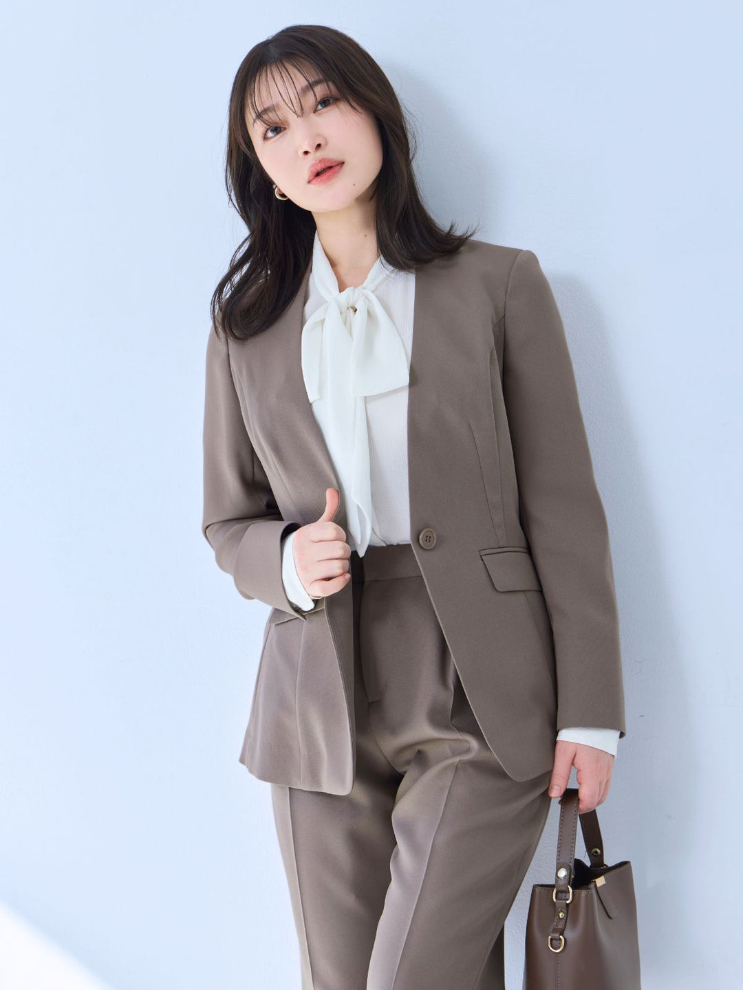 6 ジョーゼットパンツ モカ ハイストレッチジョーゼットパンツ：モカ│胸が大きな女性のため