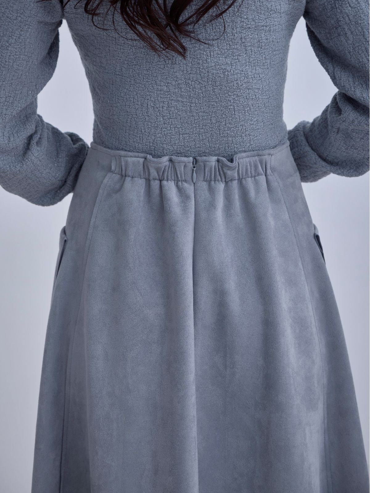 [12/11 22:00発売 期間限定 300円OFF]スエードライクフレアスカート：オフホワイト