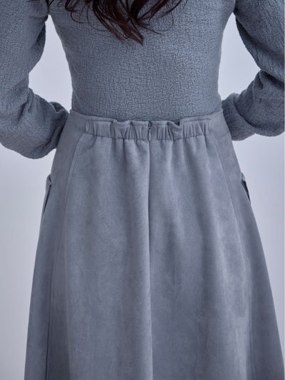 [12/11 22:00発売 期間限定 300円OFF]スエードライクフレアスカート：オフホワイト