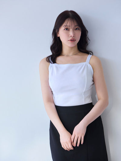 [5/22 22:00発売 期間限定 200円OFF]ブラ紐とまるコットンリブキャミソール：ホワイト[102サイズ対応]