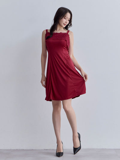 [11/6 22:00販売 期間限定 200円OFF]ブラ紐とまるレースキャミソールスリップ：ボルドー[102サイズ対応]