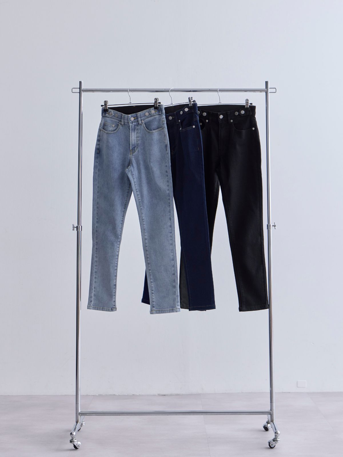 [10/30 22:00発売 期間限定 300円OFF]ウエスト調節できる裏微起毛ストレッチスキニーデニム：ブラック[入荷次第発送]