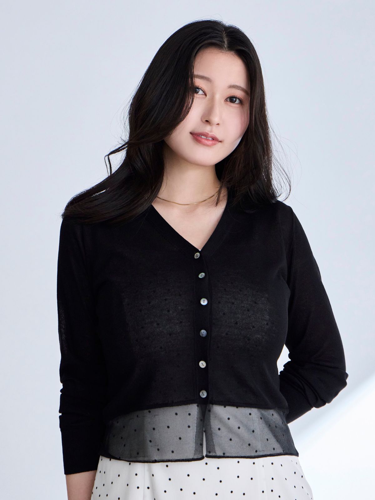 UVカット裾シアーサマーカーディガン：ブラック│胸が大きな女性のため