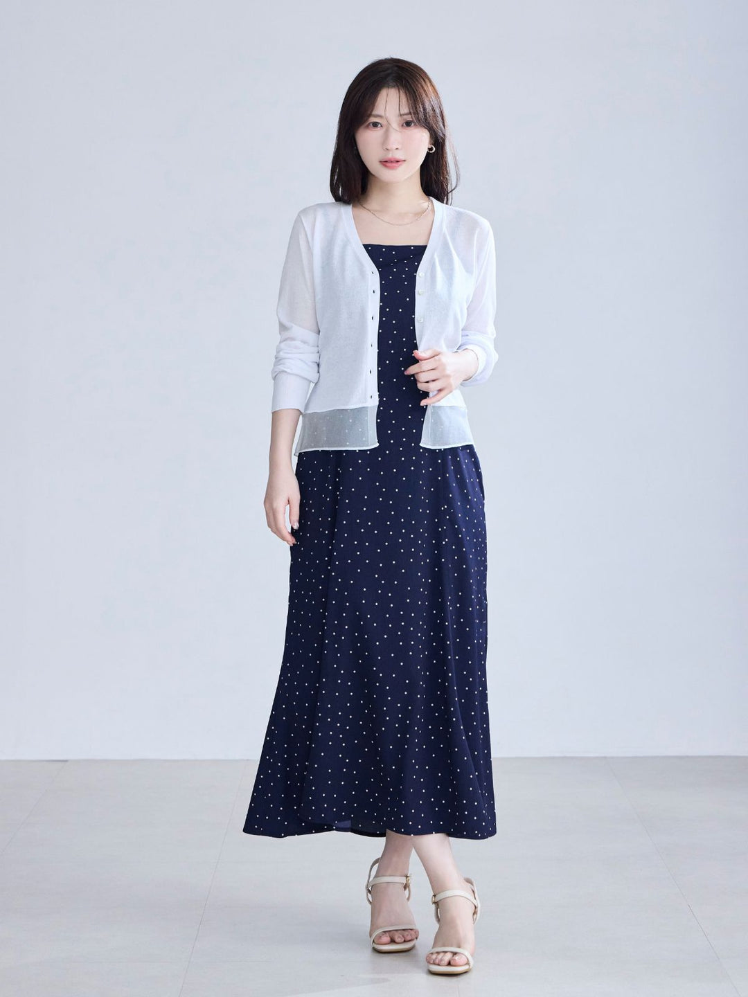 ONLINE RELEASE DATE ｜overE/オーバーイー |胸が大きな女性のための