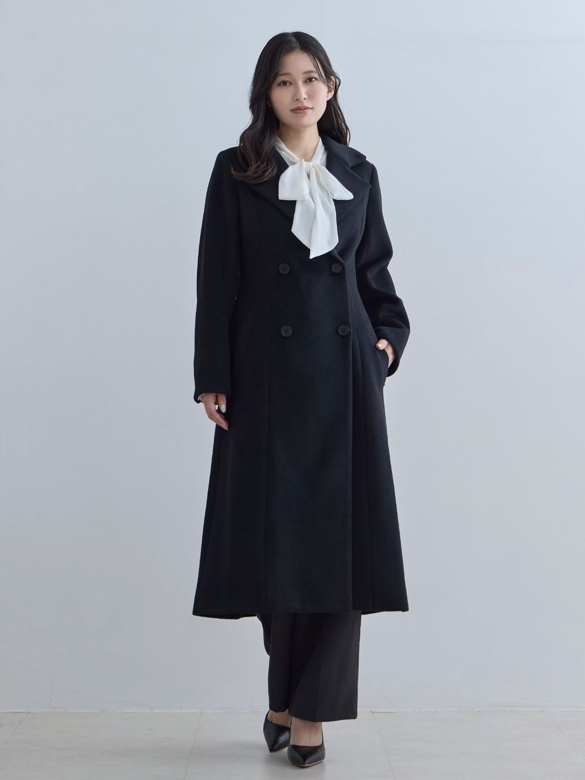 理想のチェスターコート 25AW：ブラック│胸が大きな女性のための