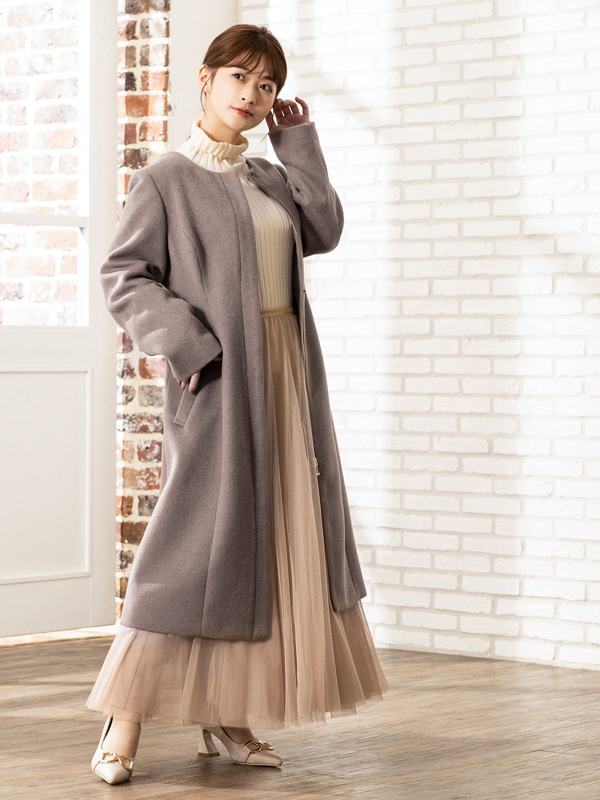 ［11/24 22:00 発売］理想のノーカラーコート：モカ - overE/オーバーイー |胸が大きな女性のためのアパレルブランド